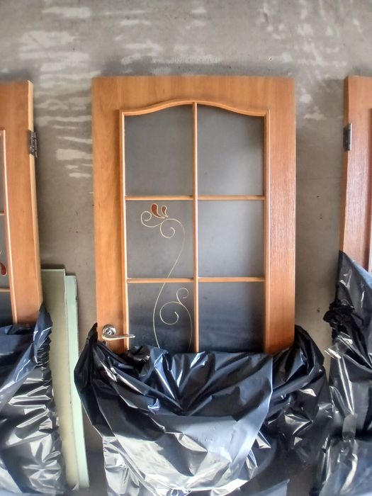 Меж комнатные двери б/у