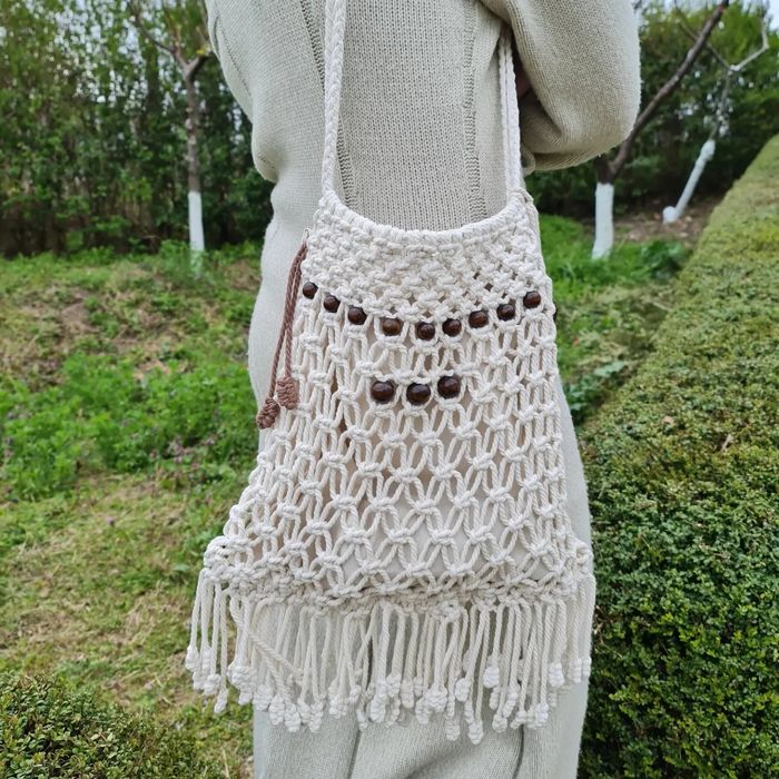 Чанти макраме с дървени мъниста и без