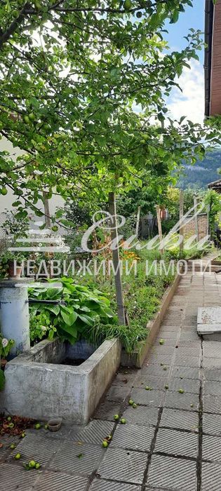 Продава се Къща в Шумен, Дивдядово - 210 кв.м за 715 €/кв.м - Снимка #5