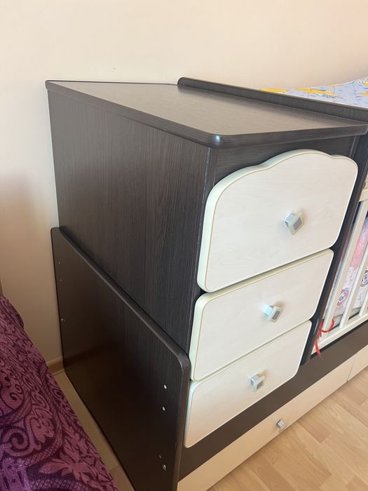 Продам срочно детский манеж три в одном