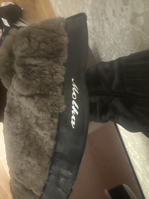 Продам зимние сапоги
