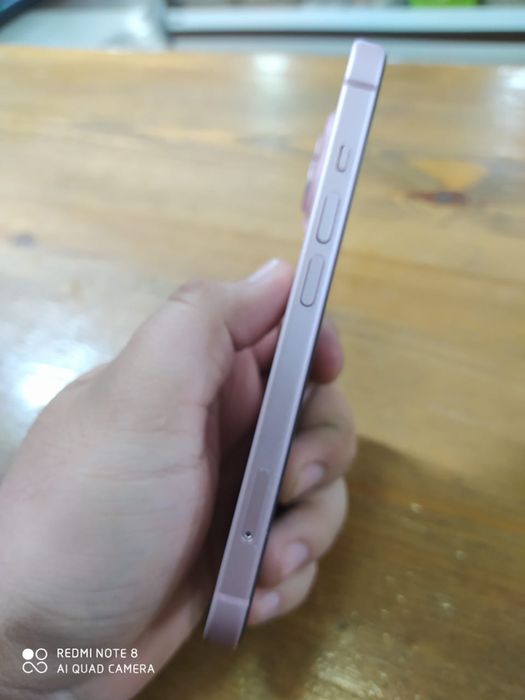 Iphone 15 розовый 128гб