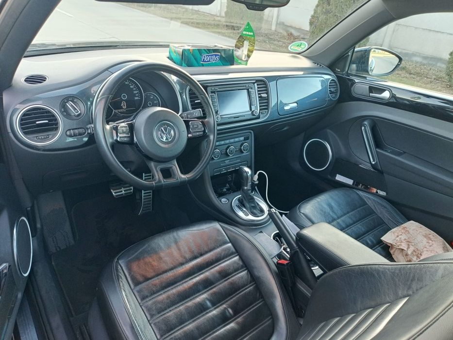 Vw bettle 2012 automat 204 cai