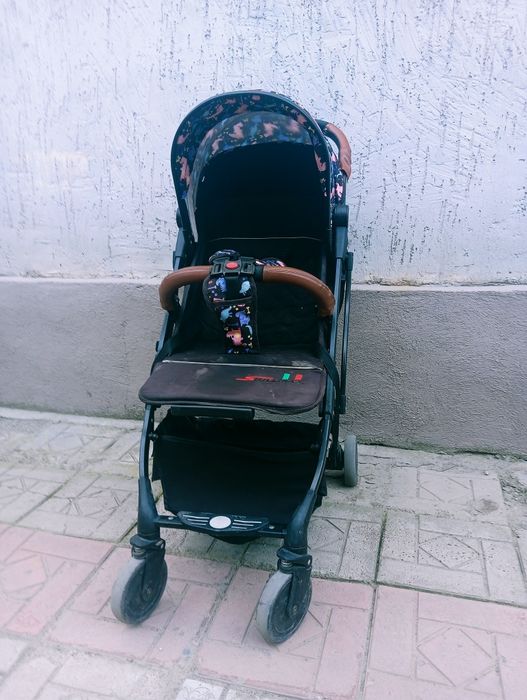 Продам детскую коляску