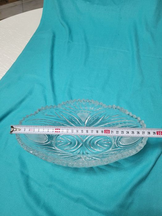 Продаются хрустальные вазы