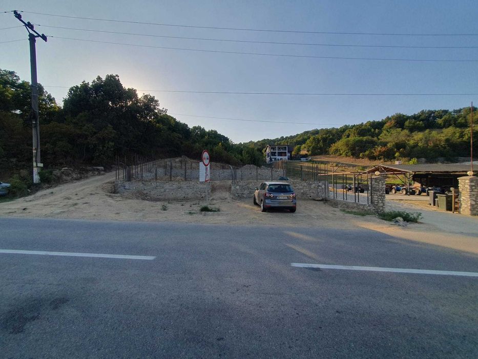 Teren intravilan Eselnita Clisura Dunarii 1200mp