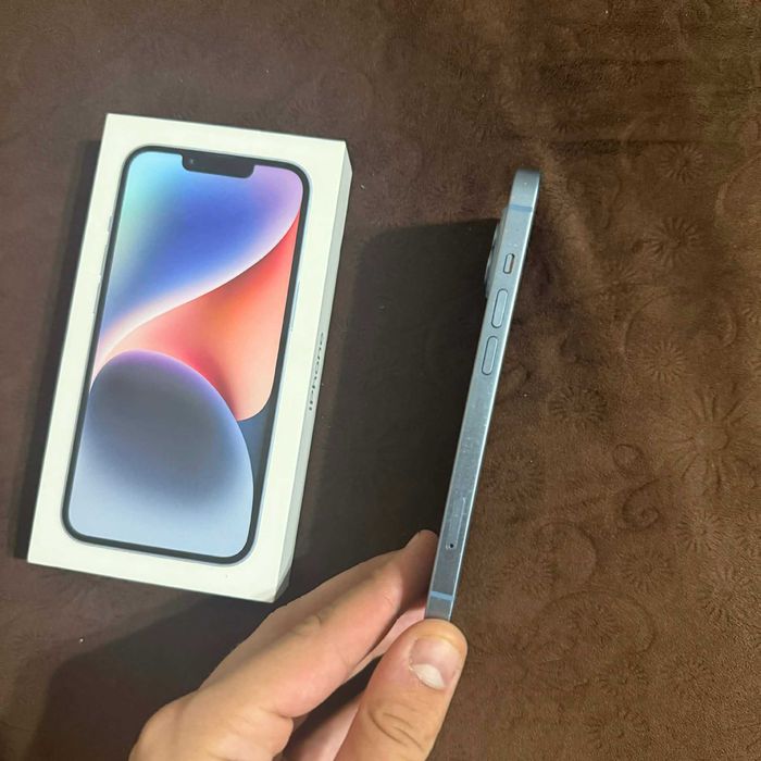 Iphone 14 , син 128GB