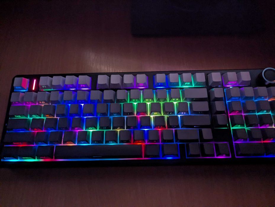 Tastatura noua AULA F99 PRO Mecanică 96% cu Montare Gasket, Hotswap, RGB
