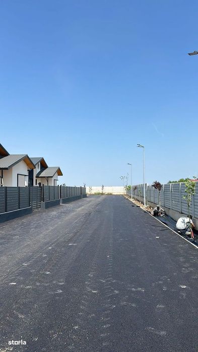 Casa individuala 4 camere 2 bai Frumusani mutare imediata