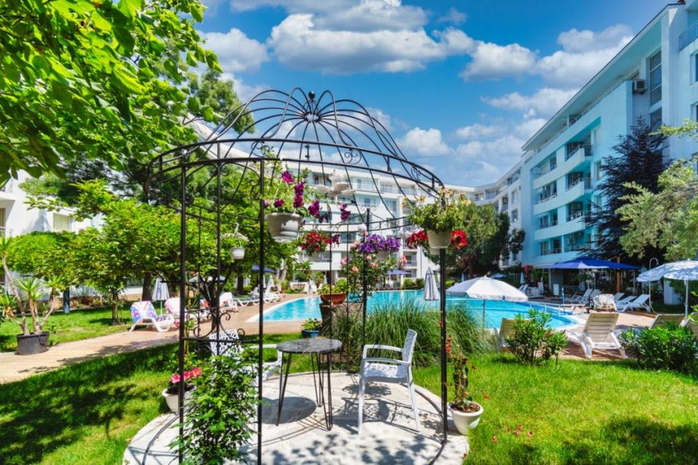 Дава се под наем Двустаен апартамент в к.к. Слънчев бряг - 60 кв.м за 127.5 € - Снимка #10