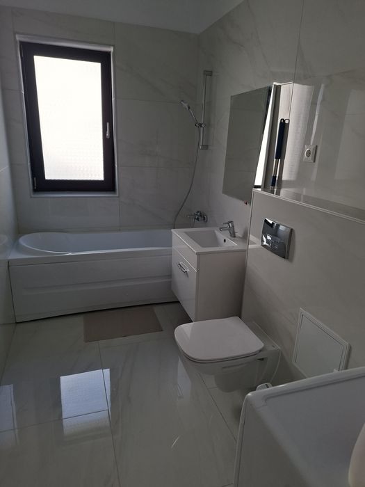Închiriez apartament 2 camere