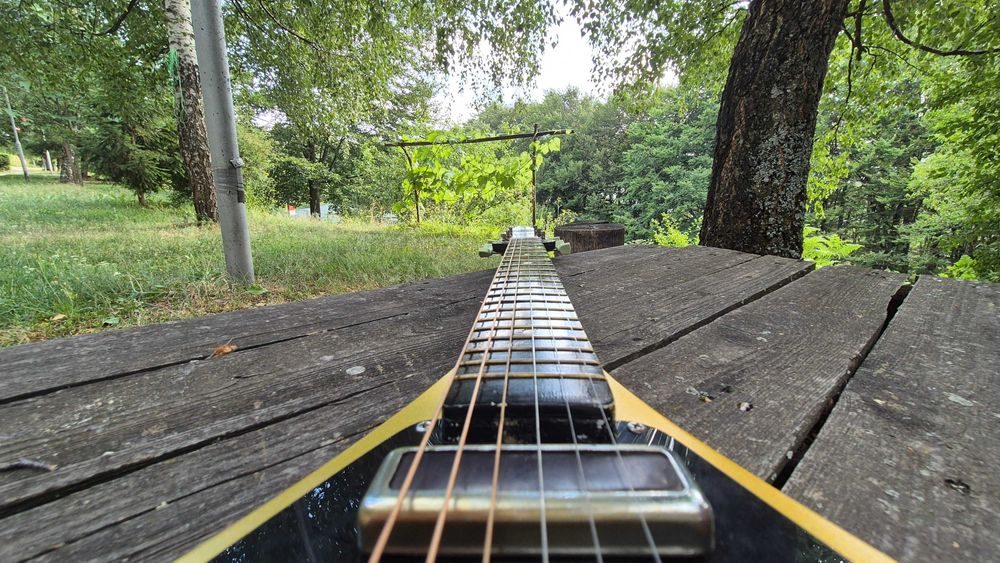 Еектрическа Китара Орфей Ракета