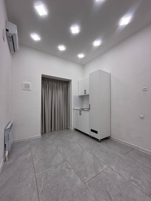 Продаётся нежилое помещение