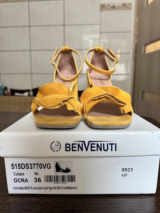 Sandale galbene, piele intoarsa, 36, Benvenuti