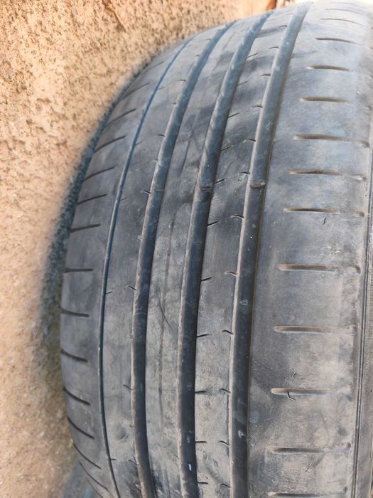 235 50 19 PIRELLI P ZERO