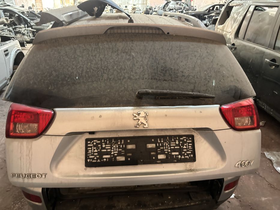 Багажник Peugeot 4007