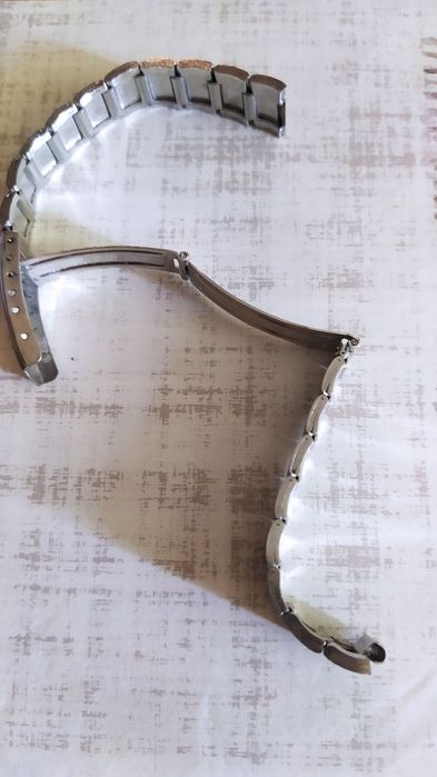 Дамска верижка и часовници