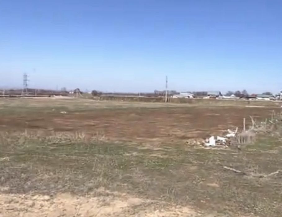 Земелный участок