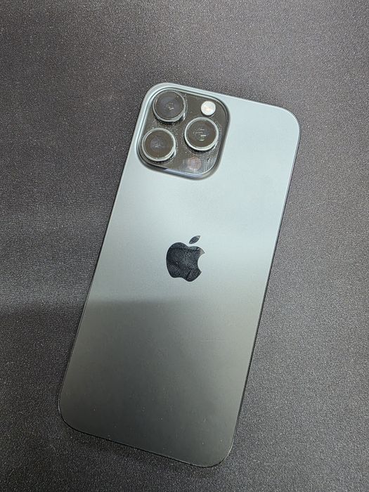 iPhone 16 pro max 1Tb