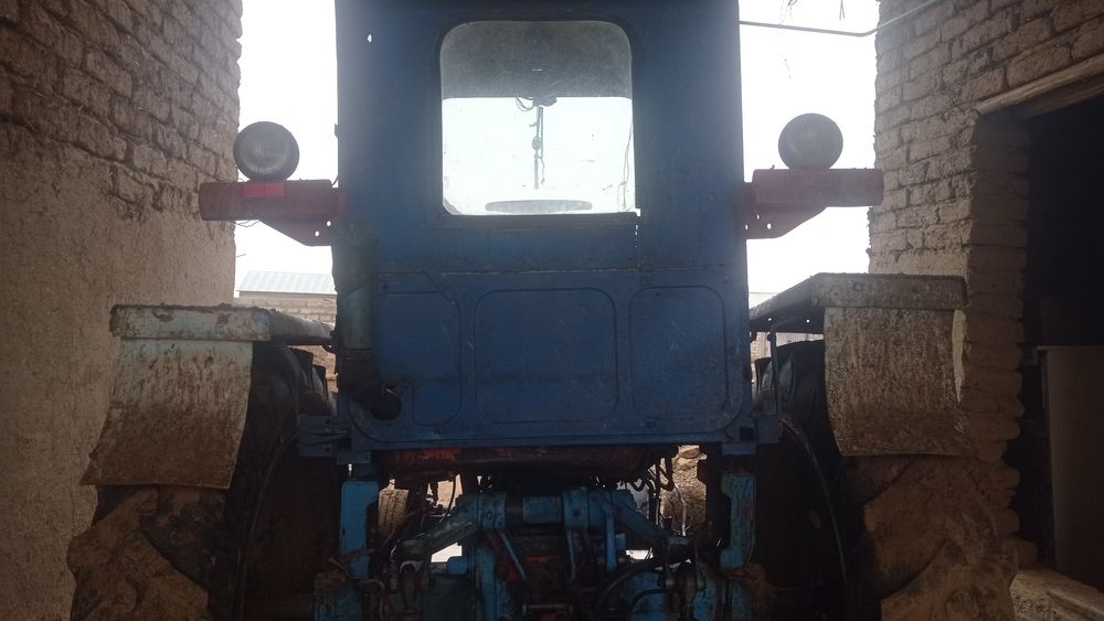 T28 katta kabinka sotiladi