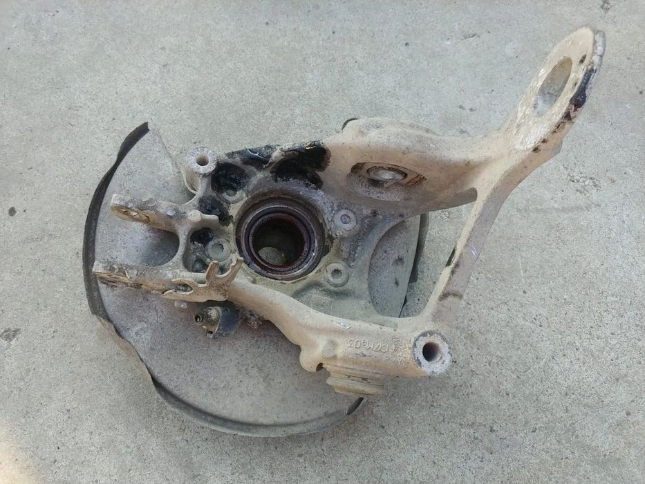 fuzeta stanga spate 3.0 tdi audi a5 8t