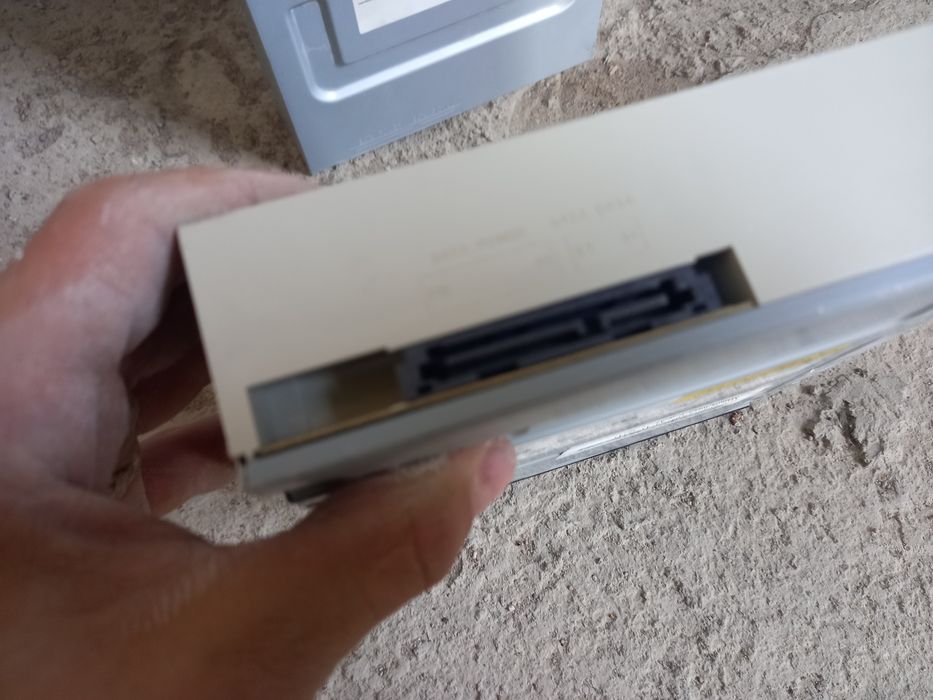 DVD Samsung и DVD ноунейм