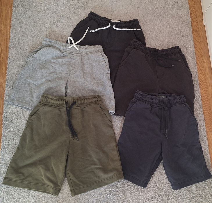 Сетове H&M, Къси панталони Zara