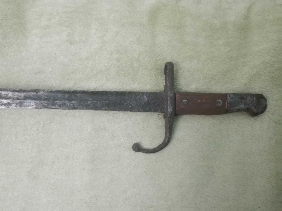 Стар щик от турски Маузер и туристически бастун..