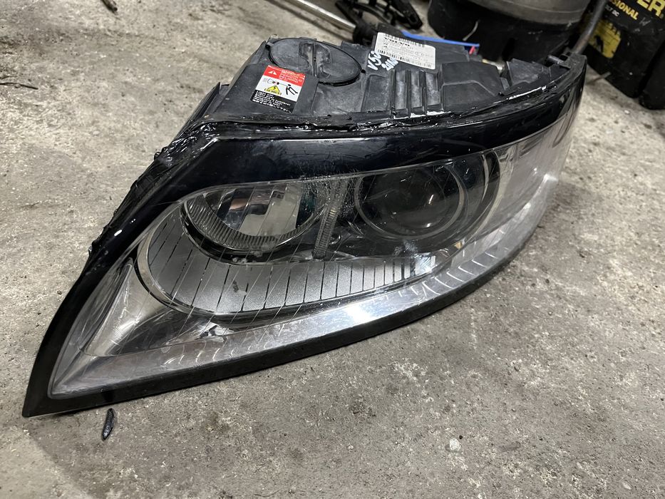 Фар Volvo V50 2010 ляв