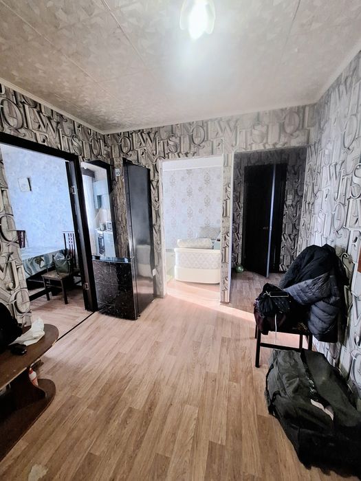 Продаётся 2 комн квартира в 4мкрне