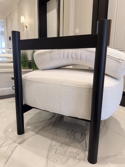 Продам кресла интерьерные