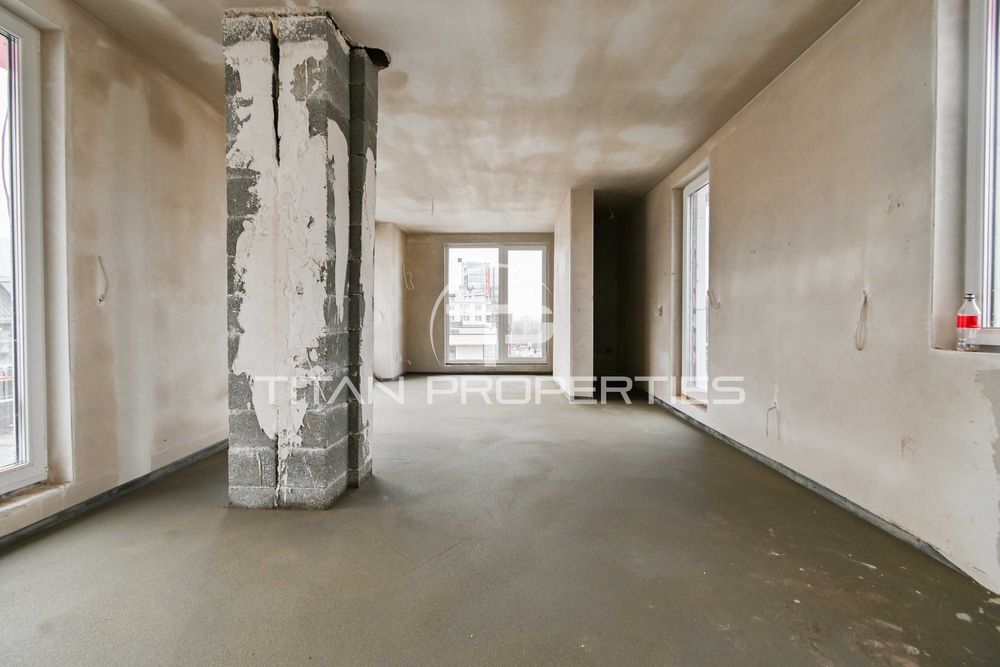 Тристаен , за продажба , Кръстова вада