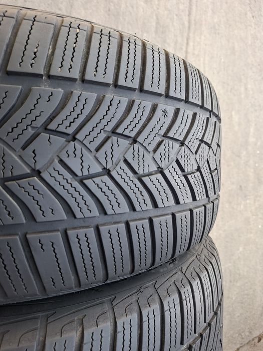 2бр. 225/50/17 Goodyear Ultragrip Performance