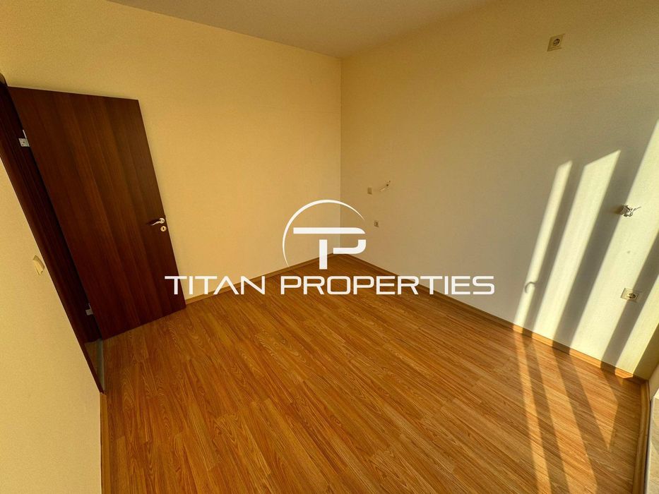 Тристаен апартамент с АКТ 16 в гр. Поморие