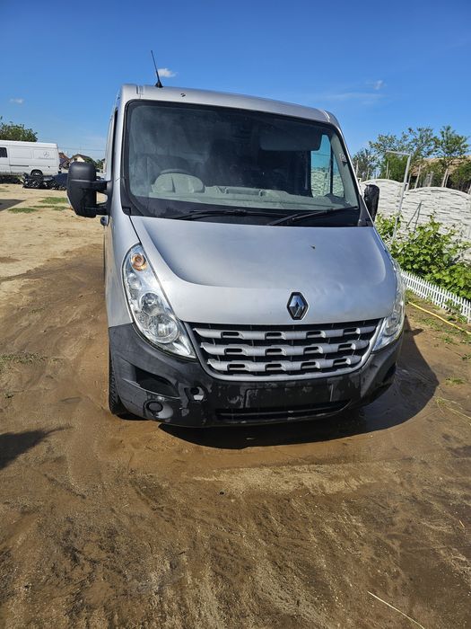 Dezmembrez Renault Master 2.3 dci,  2014.