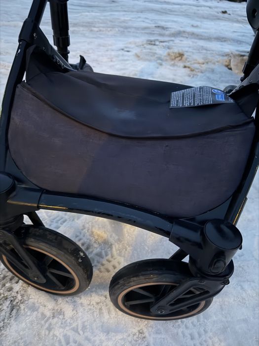 Se vinde Kinderkraft 3 in 1 Prime 2