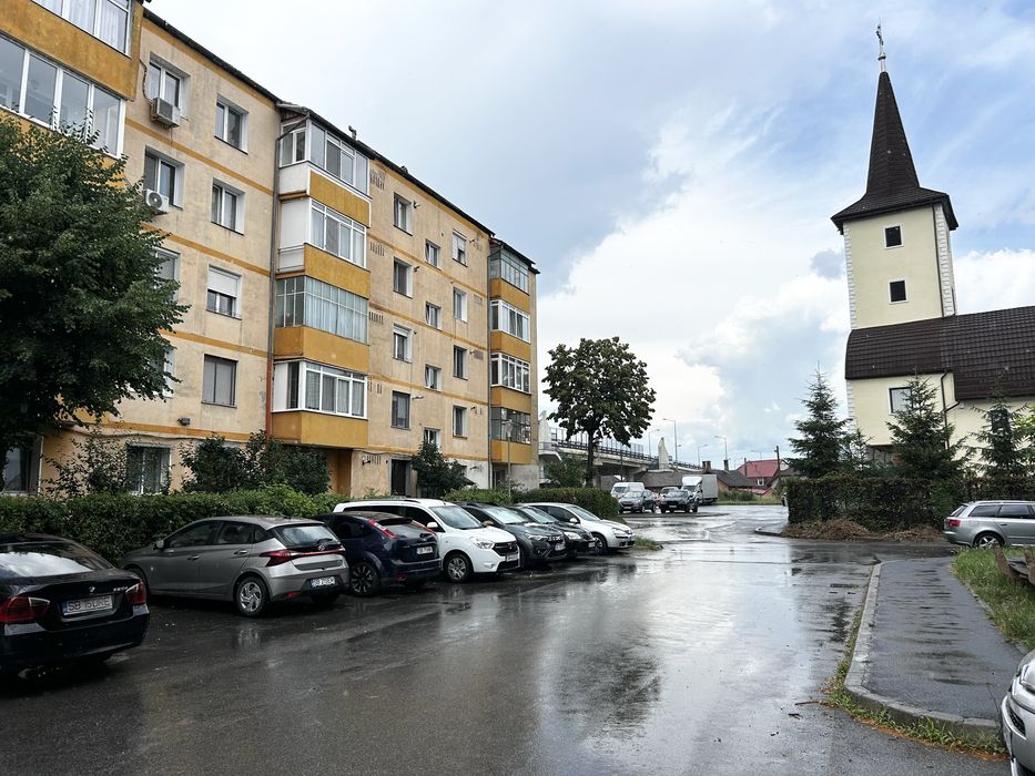 Apartament 48mp utili, renovat recent, recompartimentat, Terezian