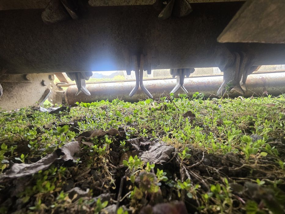 Tocatoare resturi vegetale in tiranti la tractor INO 2.2M hidraulică