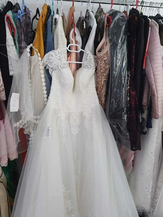 Rochie de mireasa ieftina
