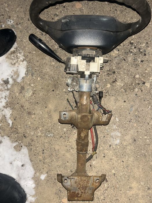 Продам руль в сборе