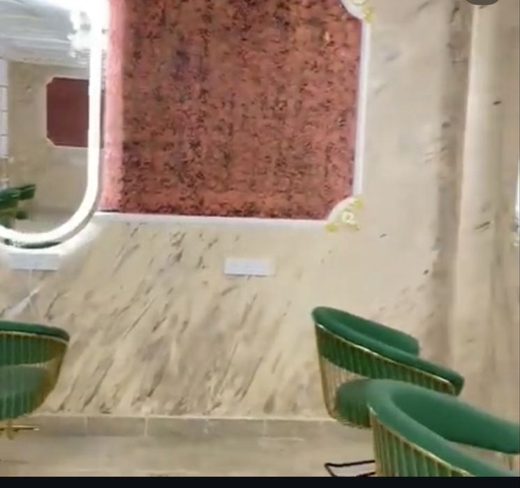 Кресло для парикмахеров