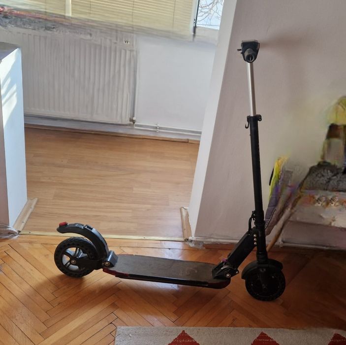 Vand Trotineta electrica