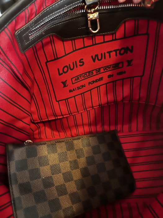 Vand geanta fake Louis Vuitton