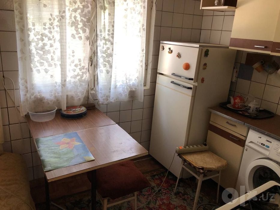 Продаётся 3/4/5. Буюк Ипак Йули.