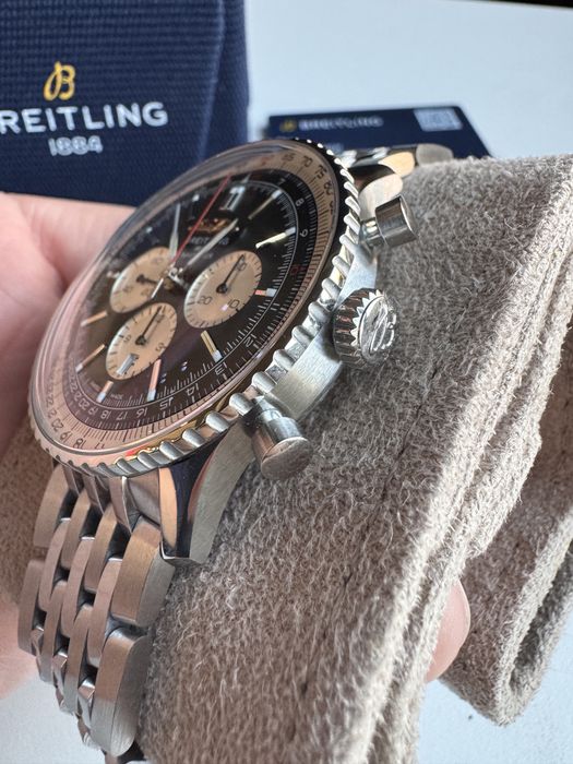 Breitling Navitimer B01 Chronograph 46 гаранция