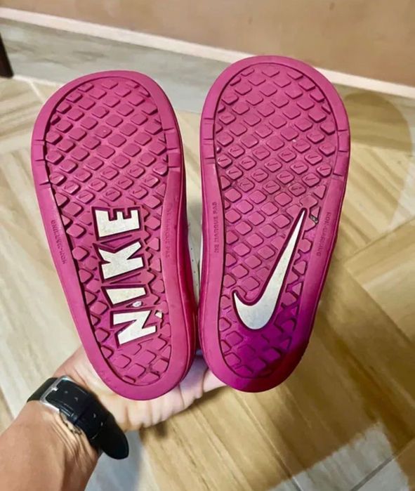 Детски маратонки Adidas, Nike
