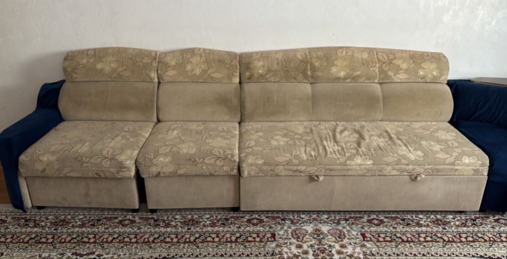 Продаеться диван