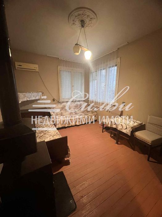 Продава се Къща в Шумен, Добруджански - 154 кв.м за 620 €/кв.м - Снимка #2