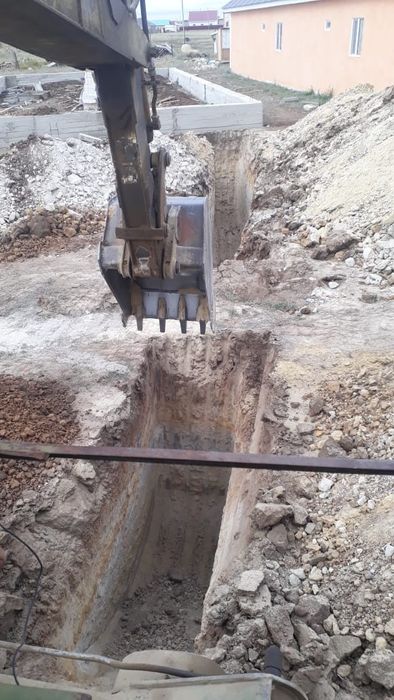 Продам экскаватор на базе краз вездеход