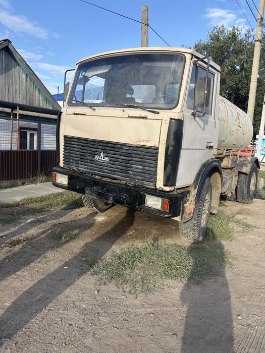 Продам МАЗ 5551